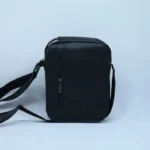 کیف دوشی مردانه چرم مشکی زیپ نما کد 22