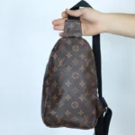 کیف بادی بگ چرم اورجینال LV لوییزویتون - Image 6