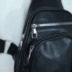 کیف بادی بگ چرم اورجینال مدل زیپ کج - Image 2